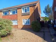 Main Photo of a 2 bedroom  Maisonette to rent