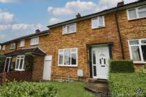 Main Photo of a 3 bedroom  Terraced House to rent