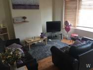 Main Photo of a 3 bedroom  Terraced House to rent