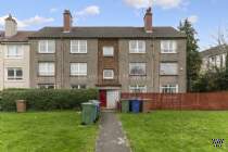 Main Photo of a 2 bedroom  Flat for sale