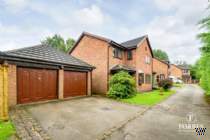 Main Photo of a 4 bedroom  Detached House for sale