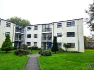 Main Photo of a 2 bedroom  Flat for sale