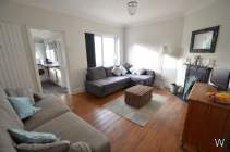 Main Photo of a 3 bedroom  Terraced House to rent