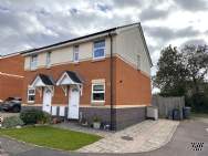 Main Photo of a 2 bedroom  Semi Detached House for sale