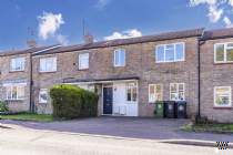 Main Photo of a 3 bedroom  Terraced House to rent