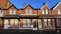 Main Photo of a 2 bedroom  Terraced House for sale