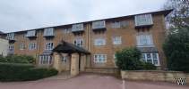 Main Photo of a 2 bedroom  Flat to rent