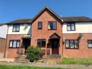 Main Photo of a 2 bedroom  Terraced House for sale