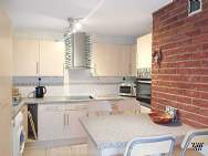 Main Photo of a 2 bedroom  Terraced House to rent