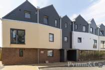 Main Photo of a 1 bedroom  Flat for sale