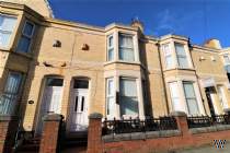 Main Photo of a 5 bedroom  Terraced House to rent