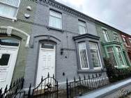 Main Photo of a 3 bedroom  Terraced House to rent