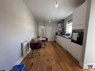 Main Photo of a 1 bedroom  Flat for sale