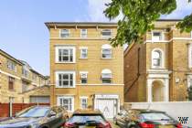 Main Photo of a 2 bedroom  Flat for sale