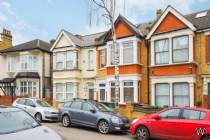 Main Photo of a 5 bedroom  Terraced House for sale