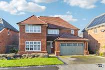 Main Photo of a 4 bedroom  Detached House for sale