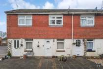 Main Photo of a 1 bedroom  Terraced House for sale