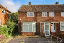 Main Photo of a 2 bedroom  End of Terrace House for sale