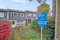 Main Photo of a 3 bedroom  Terraced House for sale