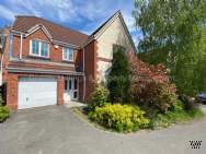 Main Photo of a 4 bedroom  Detached House to rent