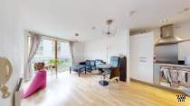 Main Photo of a 1 bedroom  Apartment for sale