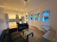 Main Photo of a 2 bedroom  Apartment to rent