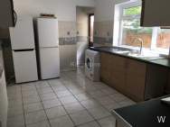 Main Photo of a 6 bedroom  Terraced House to rent