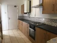 Main Photo of a 5 bedroom  Terraced House to rent