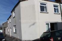 Main Photo of a 4 bedroom  Terraced House to rent