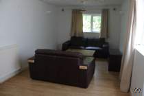 Main Photo of a 5 bedroom  Terraced House to rent