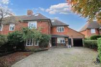 Main Photo of a 5 bedroom  Semi Detached House for sale