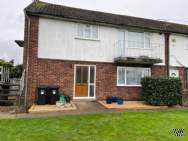 Main Photo of a 2 bedroom  Flat to rent