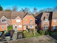 Main Photo of a 3 bedroom  End of Terrace House for sale