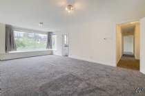 Main Photo of a 2 bedroom  Apartment for sale