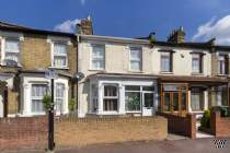 Main Photo of a 3 bedroom  Terraced House for sale