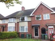 Main Photo of a 3 bedroom  Terraced House to rent