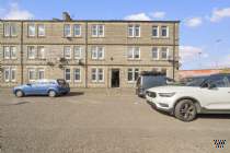 Main Photo of a 2 bedroom  Flat for sale