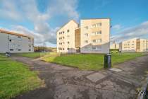 Main Photo of a 2 bedroom  Flat for sale