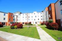 Main Photo of a 2 bedroom  Apartment for sale