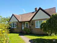 Main Photo of a 2 bedroom  Detached Bungalow to rent