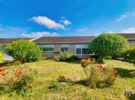 Main Photo of a 2 bedroom  Detached Bungalow to rent