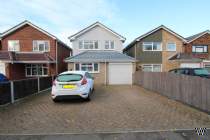 Main Photo of a 3 bedroom  Detached House for sale