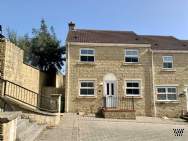 Main Photo of a 3 bedroom  End of Terrace House to rent