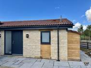 Main Photo of a 2 bedroom  Bungalow to rent