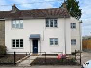 Main Photo of a 3 bedroom  Terraced House to rent