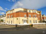 Main Photo of a 2 bedroom  Flat to rent