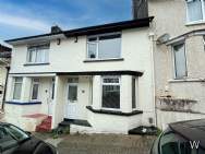 Main Photo of a 2 bedroom  Terraced House for sale