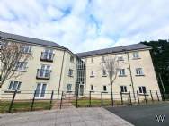 Main Photo of a 2 bedroom  Flat for sale