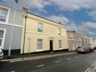 Main Photo of a 3 bedroom  Terraced House to rent