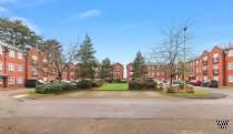 Main Photo of a 2 bedroom  Flat for sale